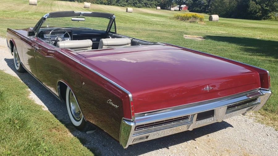1967 Lincoln Continental 4th Gen - Image 3 of 18