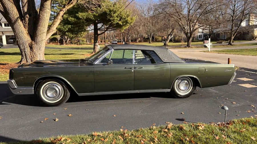 1967 Lincoln Continental 4th Gen - Image 2 of 22