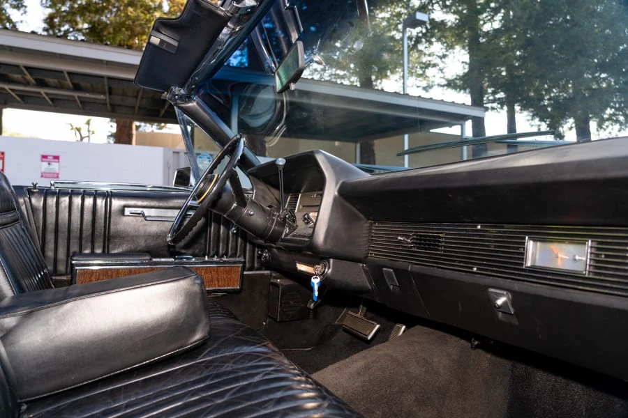 1967 Lincoln Continental 4th Gen - Image 15 of 30