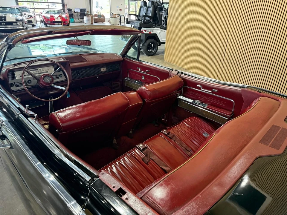 1967 Lincoln Continental 4th Gen - Image 21 of 31