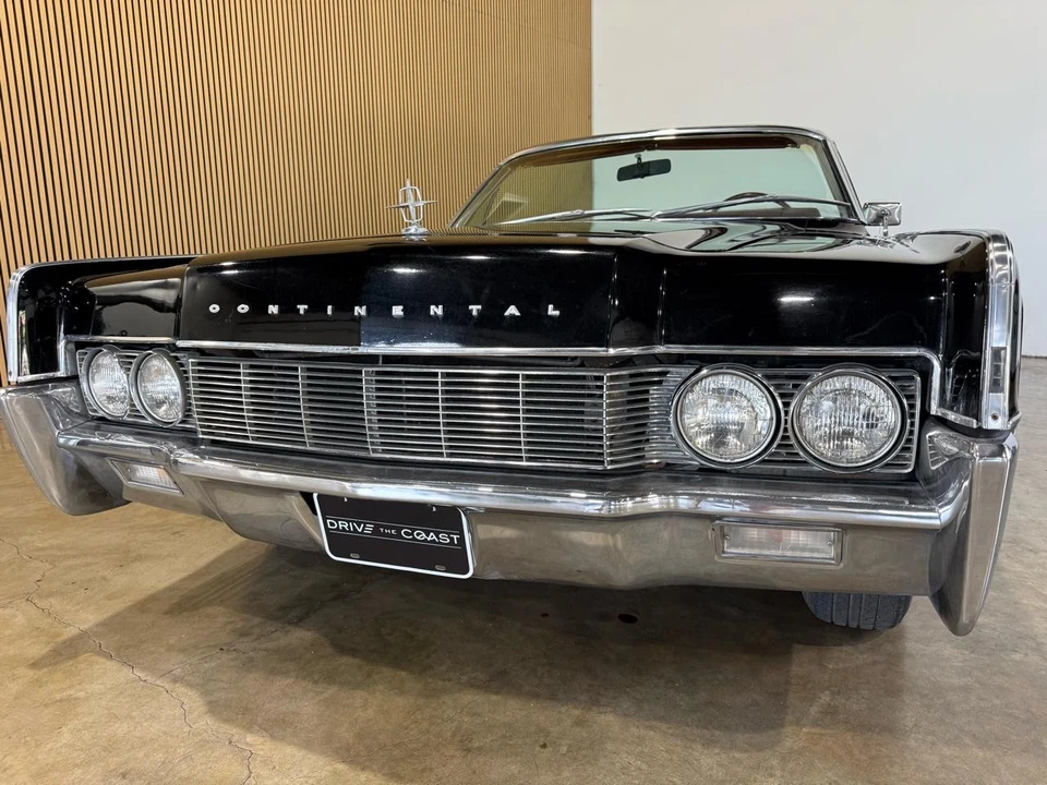 1967 Lincoln Continental 4th Gen - Image 4 of 31