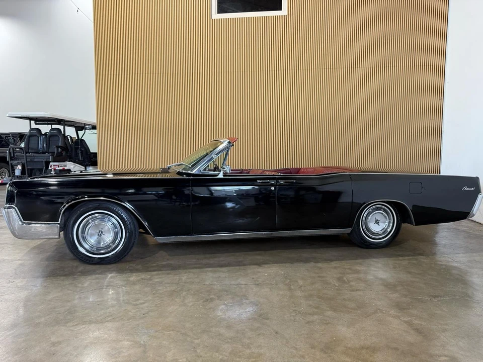 1967 Lincoln Continental 4th Gen - Image 19 of 31