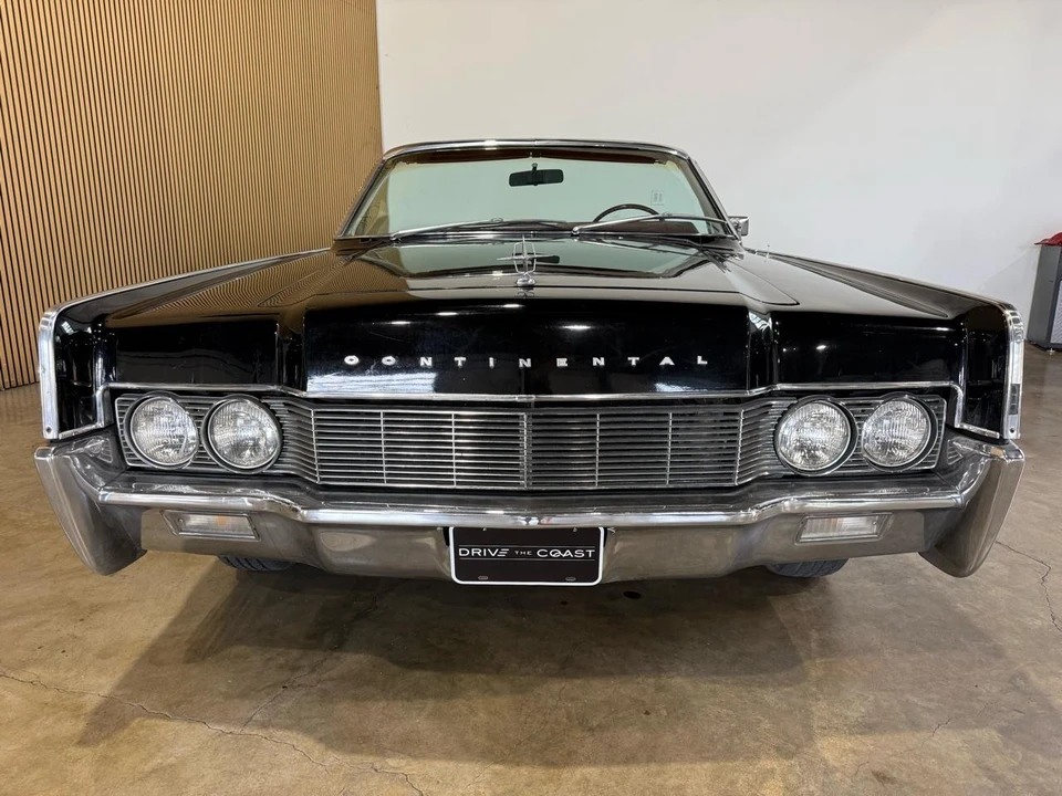 1967 Lincoln Continental 4th Gen - Image 3 of 31
