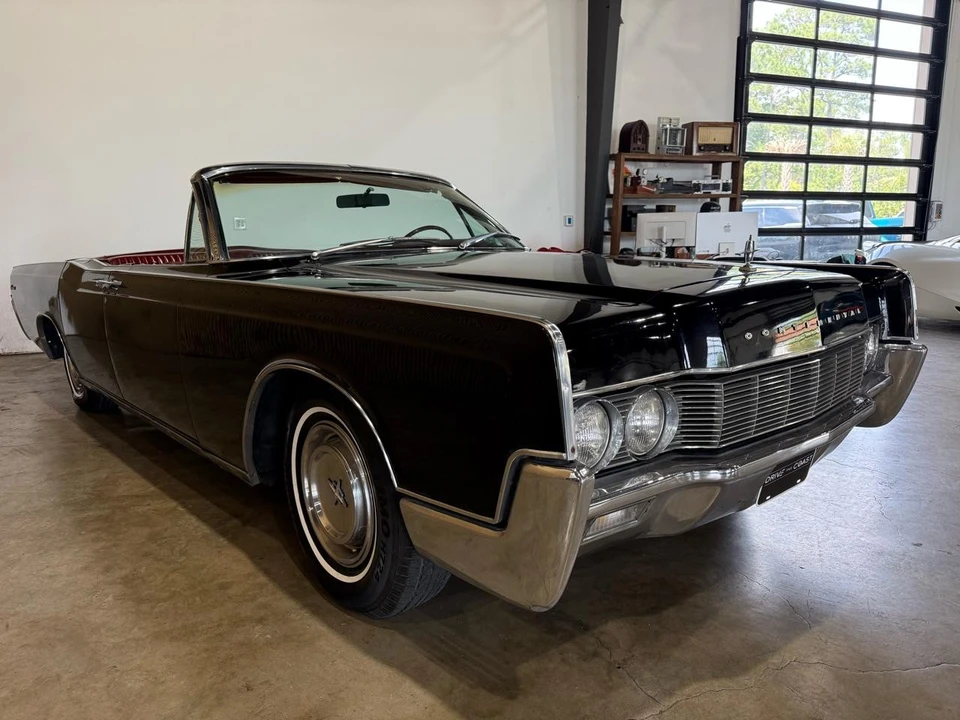 1967 Lincoln Continental 4th Gen - Image 6 of 31