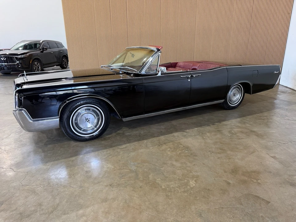 1967 Lincoln Continental 4th Gen - Image 3 of 21