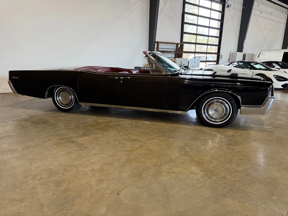 1967 Lincoln Continental 4th Gen - Image 8 of 21