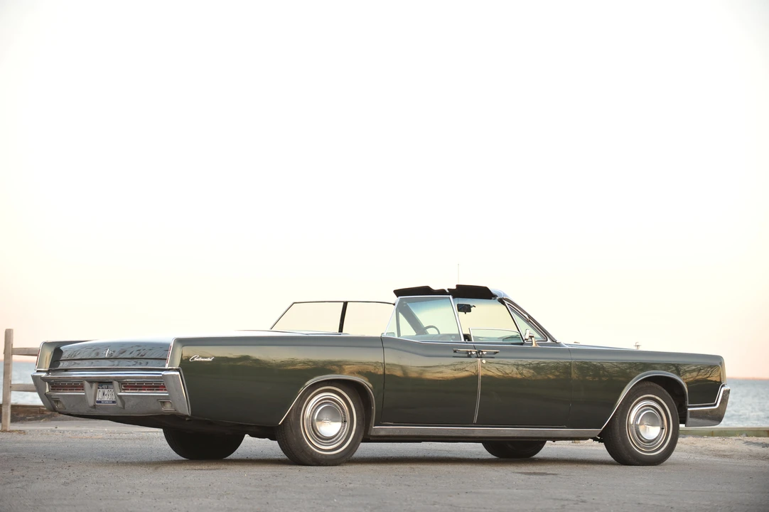1967 Lincoln Continental 4th Gen - Image 6 of 12