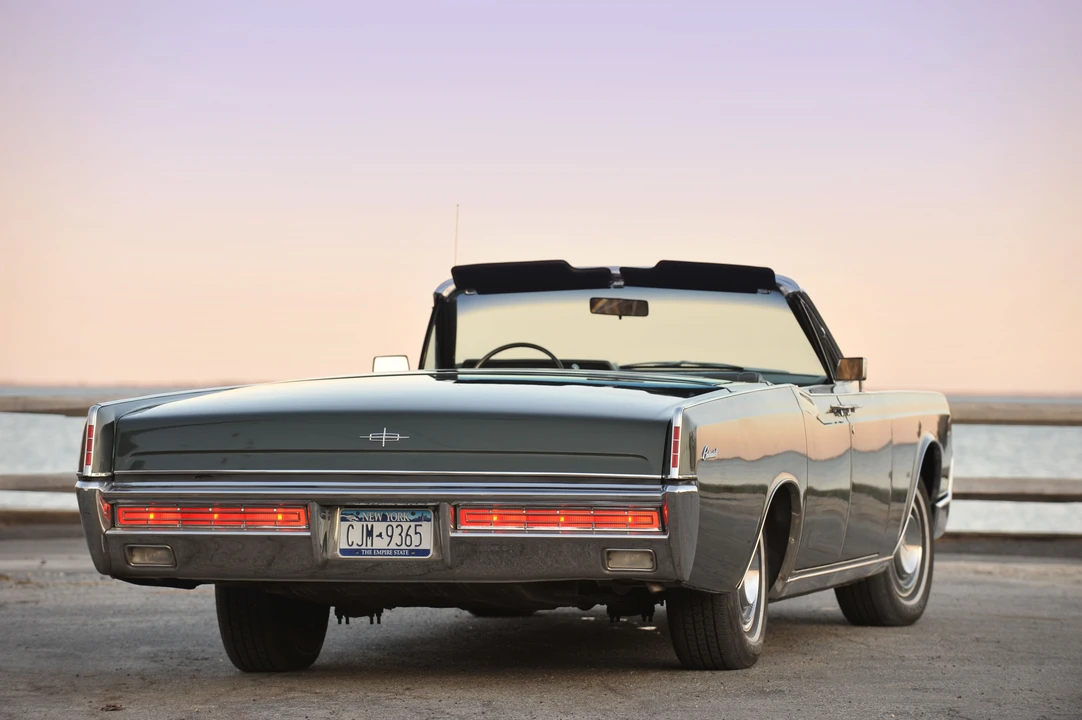 1967 Lincoln Continental 4th Gen - Image 5 of 12
