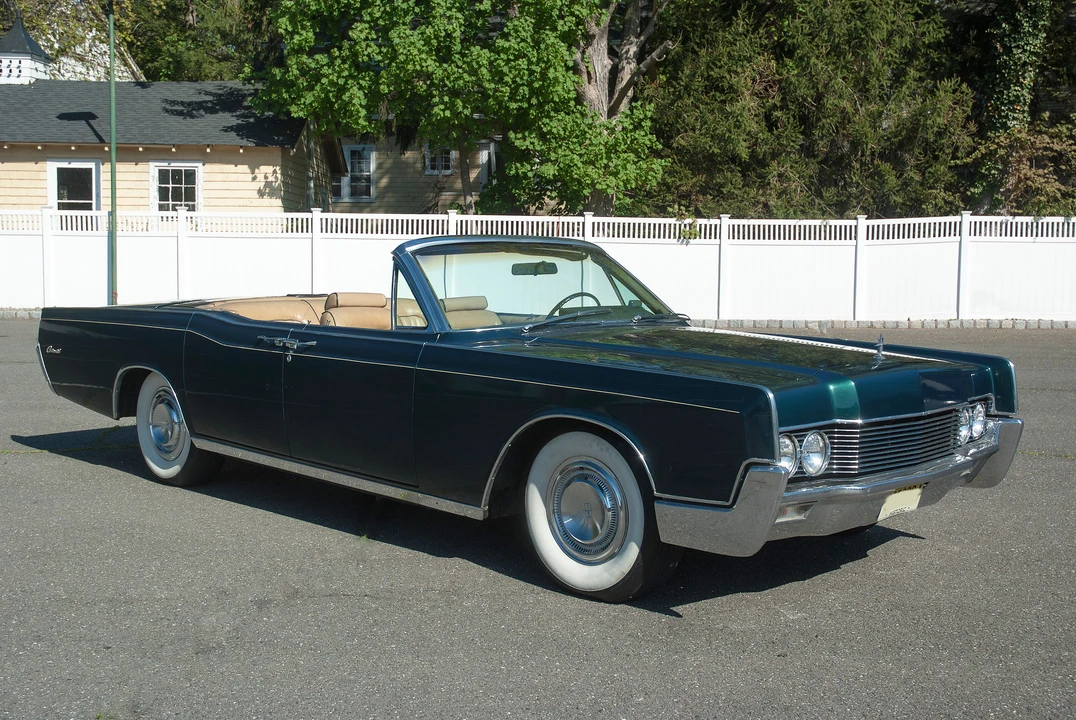 1967 Lincoln Continental 4th Gen - Image 2 of 5