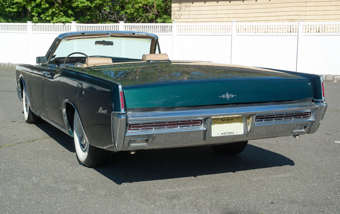 1967 Lincoln Continental 4th Gen - Image 3 of 5