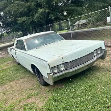 1967 Lincoln Continental Coupe