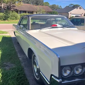 1967 Lincoln Continental Coupe