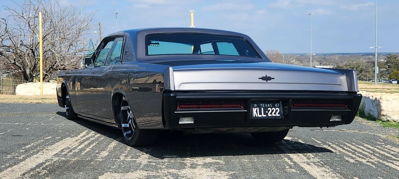 1967 Lincoln Continental 4th Gen - Image 5 of 13