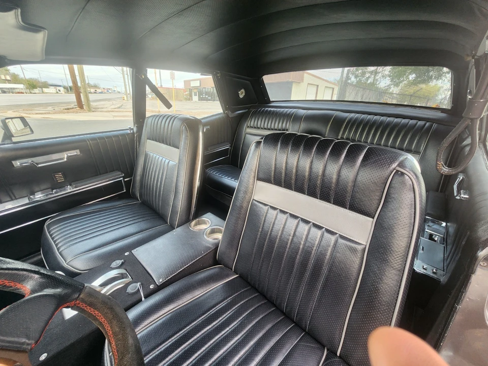 1967 Lincoln Continental 4th Gen - Image 7 of 13