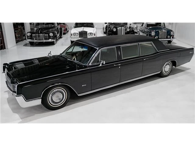 1967 Lincoln Continental 4th Gen - Image 9 of 21