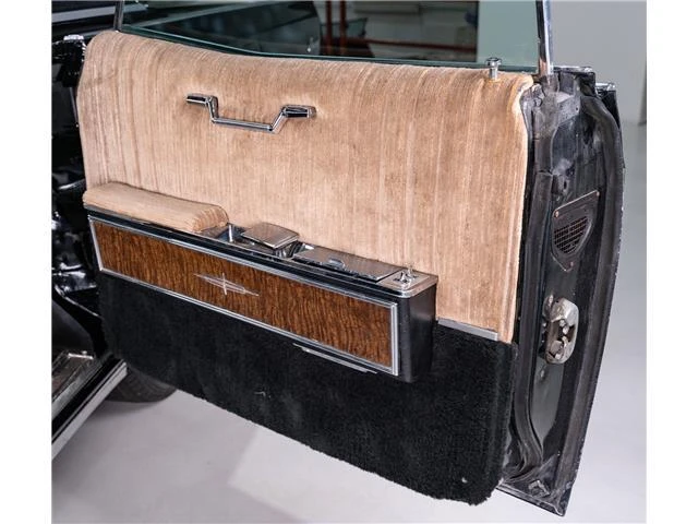 1967 Lincoln Continental 4th Gen - Image 19 of 21