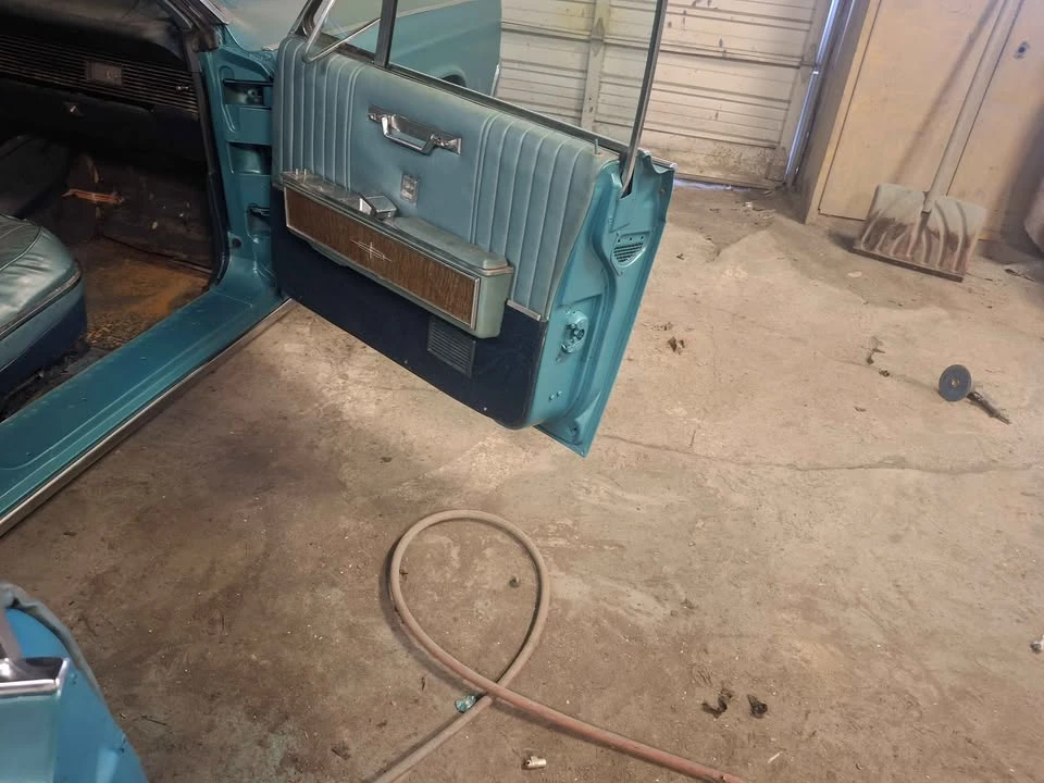 1967 Lincoln Continental 4th Gen - Image 7 of 9