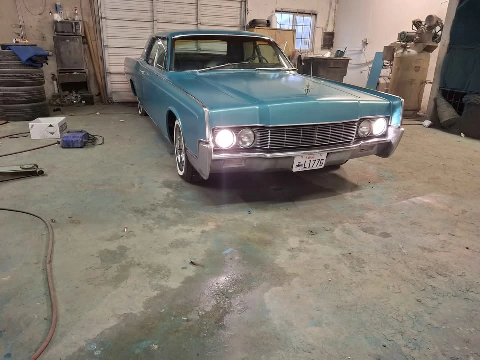 1967 Lincoln Continental 4th Gen - Image 4 of 9