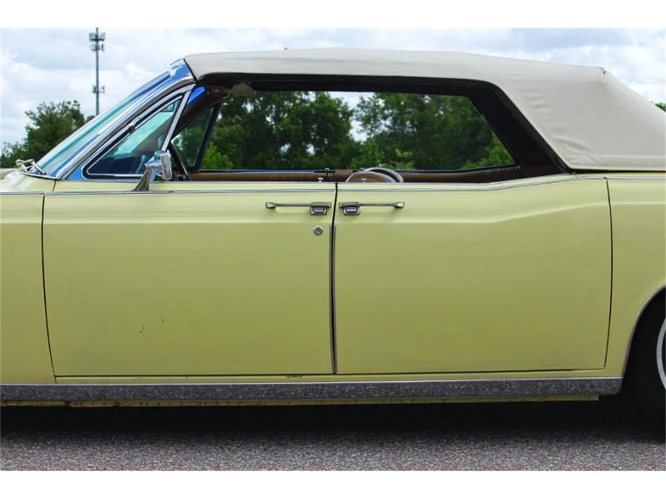 1967 Lincoln Continental 4th Gen - Image 3 of 16