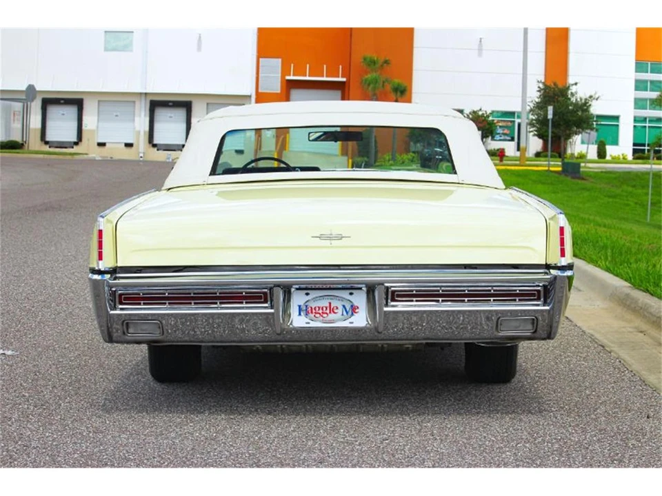 1967 Lincoln Continental 4th Gen - Image 2 of 16