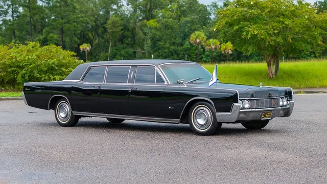 1967 Lincoln Continental Lehmann-Peterson Executive Limousine