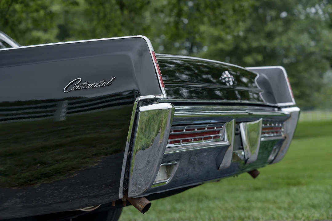1967 Lincoln Continental 4th Gen - Image 24 of 31