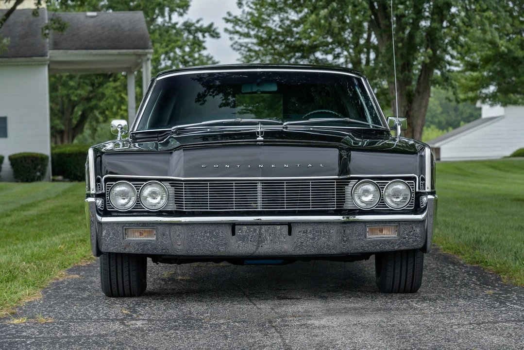1967 Lincoln Continental 4th Gen - Image 5 of 31