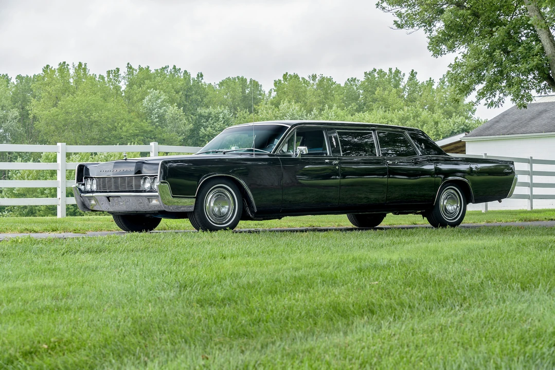 1967 Lincoln Continental 4th Gen - Image 4 of 31