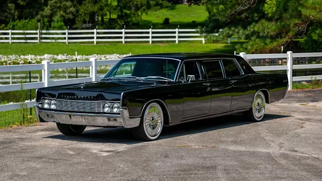 1967 Lincoln Continental Lehmann-Peterson Limousine