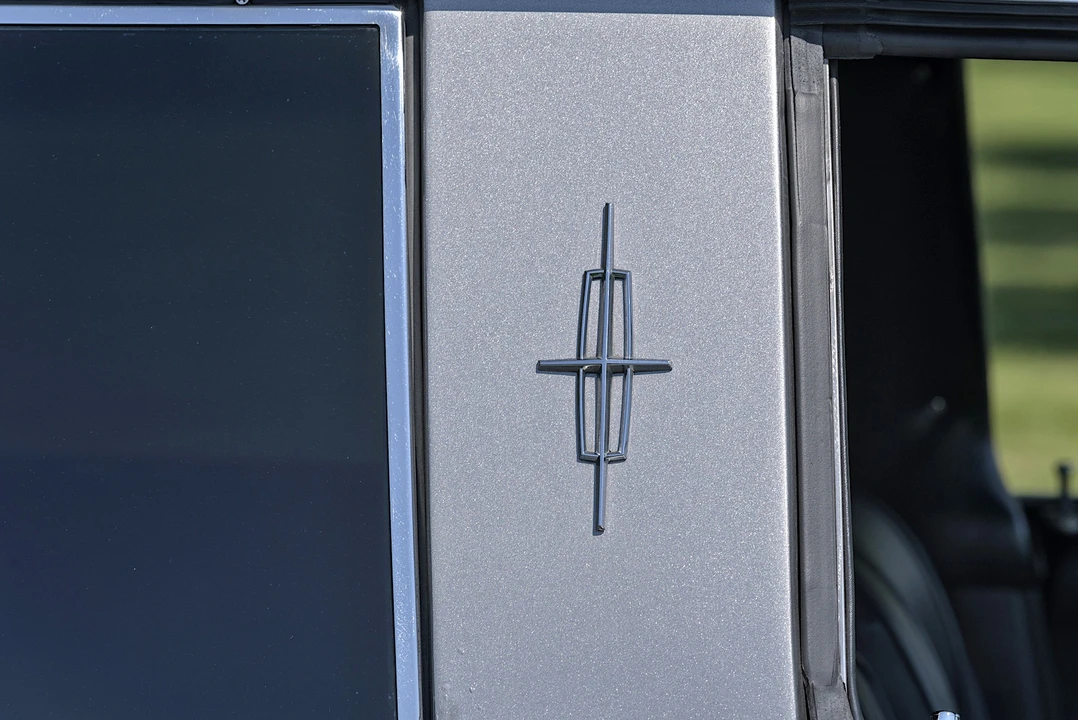 1967 Lincoln Continental 4th Gen - Image 27 of 31
