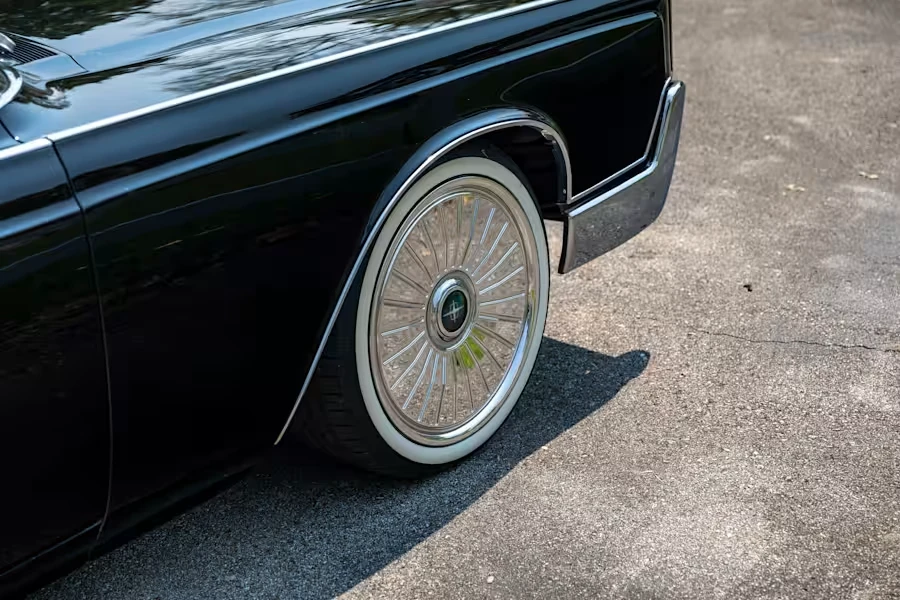 1967 Lincoln Continental 4th Gen - Image 13 of 31