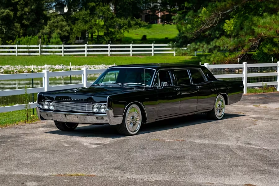 1967 Lincoln Continental 4th Gen - Image 15 of 31