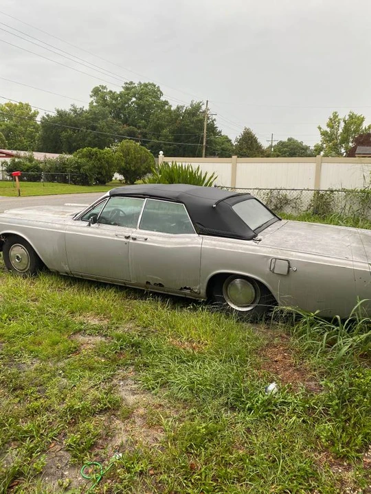 1967 Lincoln Continental 4th Gen - Image 14 of 14