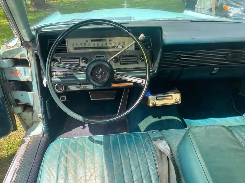 1967 Lincoln Continental 4th Gen - Image 8 of 12