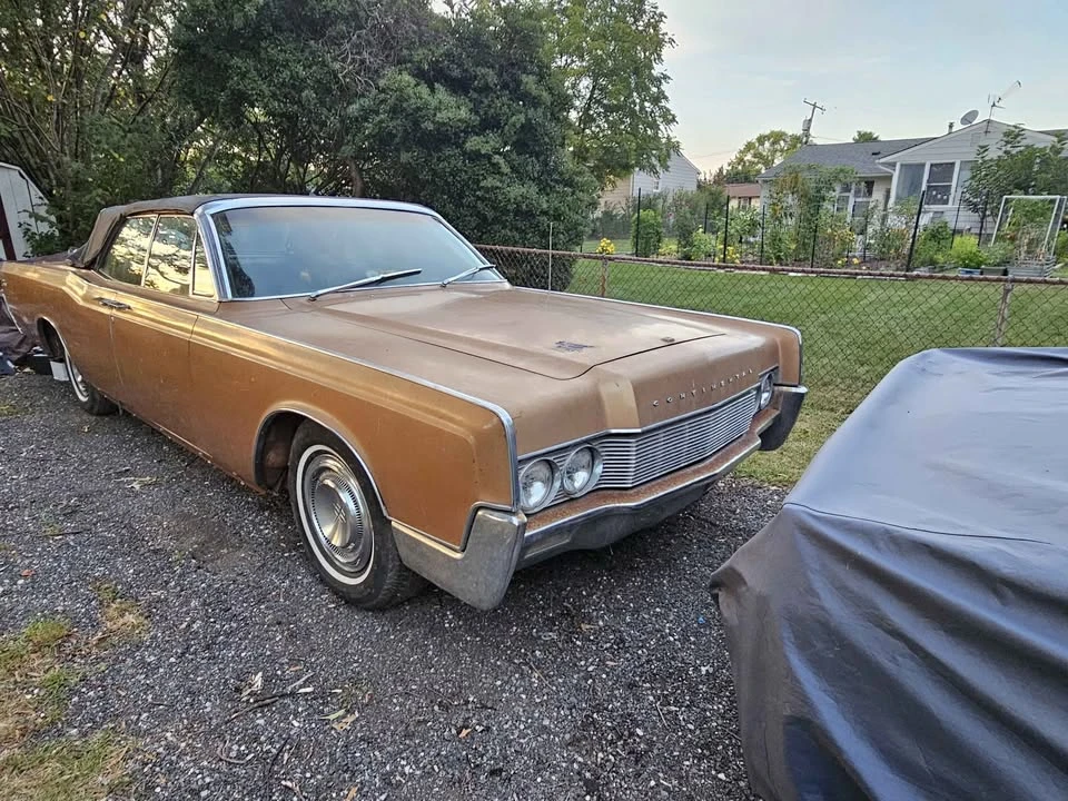 1967 Lincoln Continental 4th Gen - Image 3 of 9