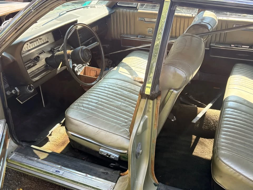 1967 Lincoln Continental 4th Gen - Image 4 of 6