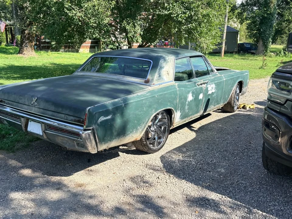 1967 Lincoln Continental 4th Gen - Image 2 of 6