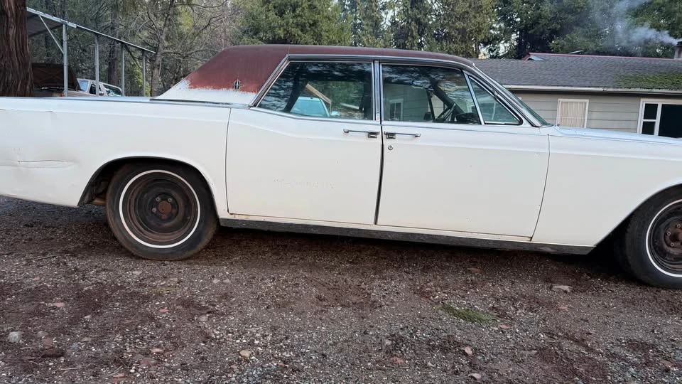 1967 Lincoln Continental 4th Gen - Image 7 of 12