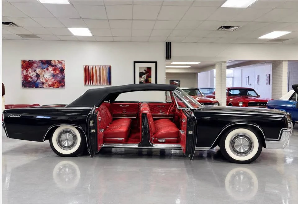 1967 Lincoln Continental 4th Gen - Image 16 of 20