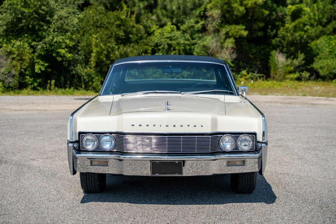1967 Lincoln Continental 4th Gen - Image 4 of 31