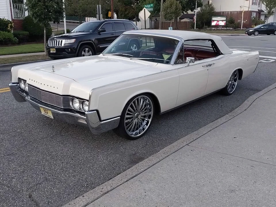 1967 Lincoln Continental 4th Gen - Image 2 of 8