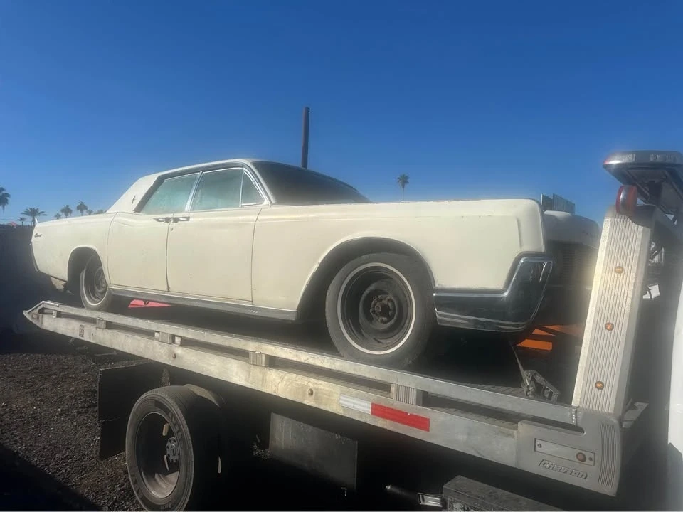 1967 Lincoln Continental 4th Gen - Image 8 of 20