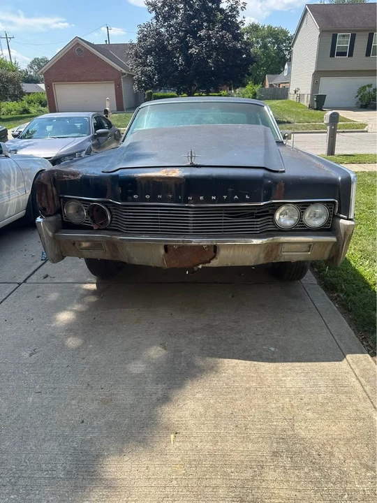 1967 Lincoln Continental 4th Gen - Image 2 of 20