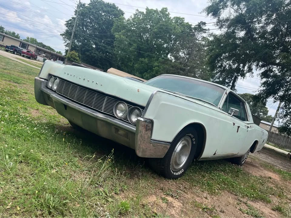 1967 Lincoln Continental 4th Gen - Image 4 of 9