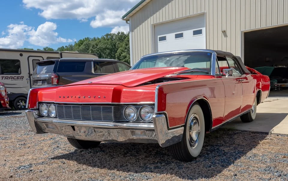 1967 Lincoln Continental 4th Gen - Image 3 of 17