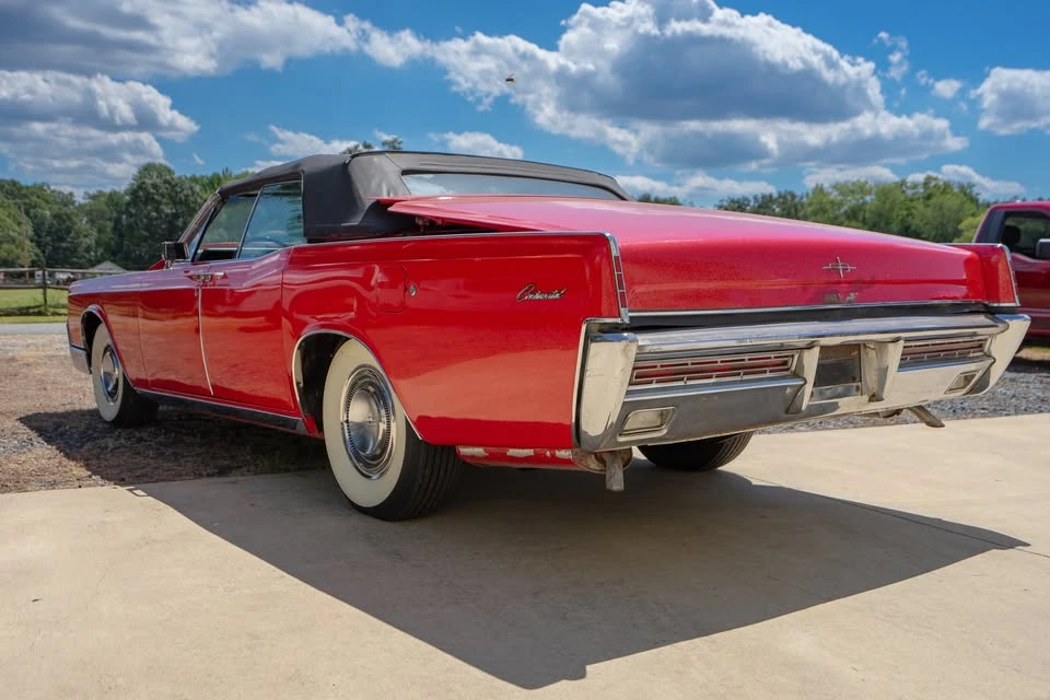 1967 Lincoln Continental 4th Gen - Image 5 of 17