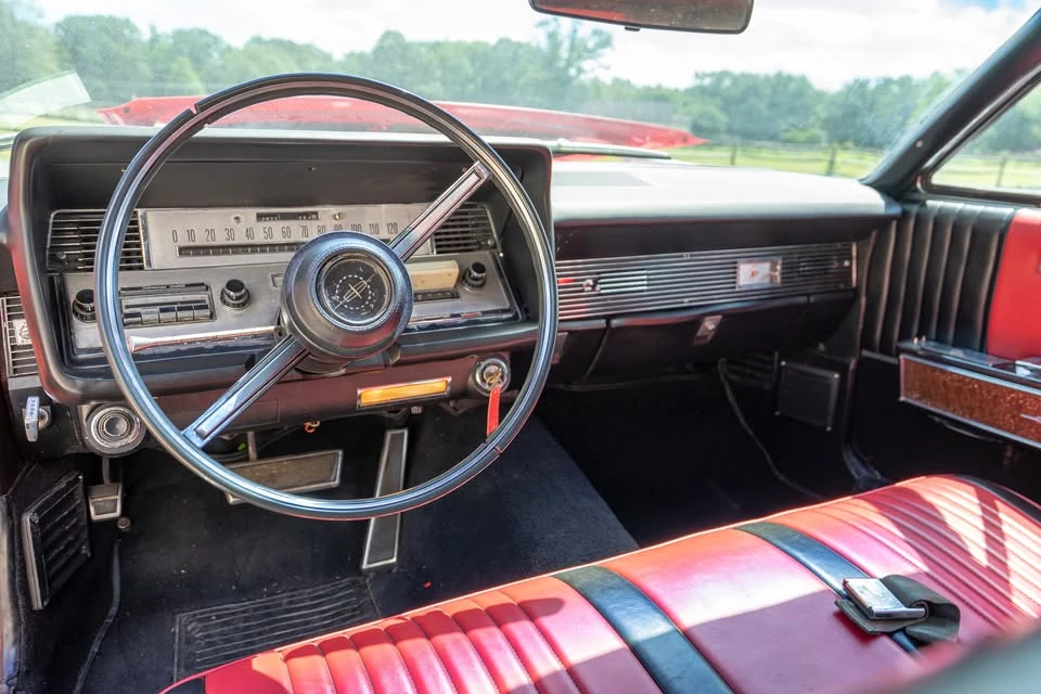 1967 Lincoln Continental 4th Gen - Image 12 of 17