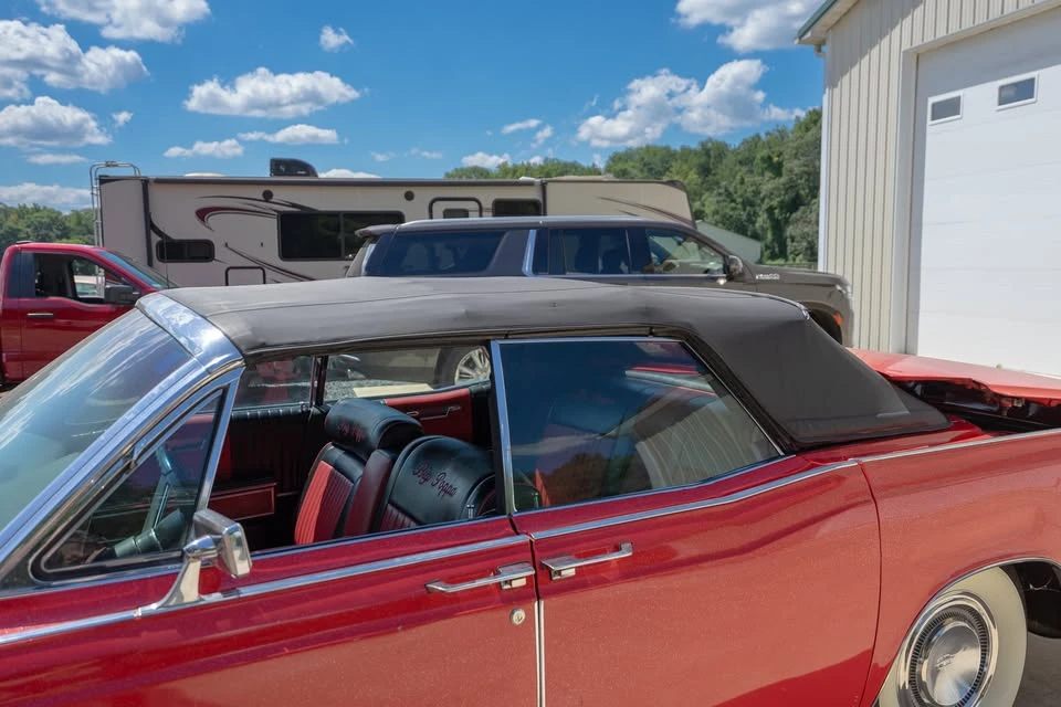 1967 Lincoln Continental 4th Gen - Image 9 of 17
