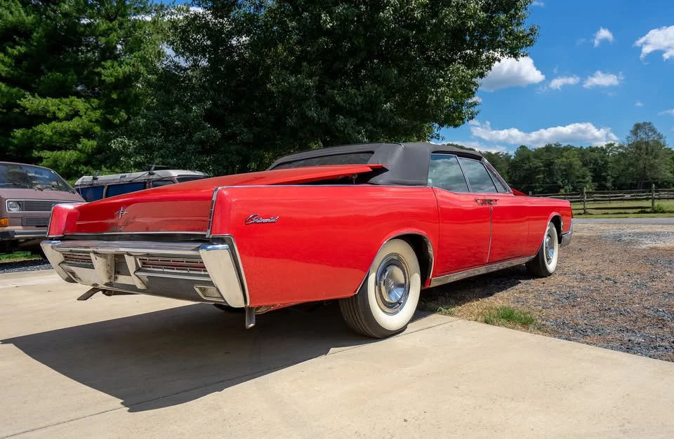 1967 Lincoln Continental 4th Gen - Image 7 of 17