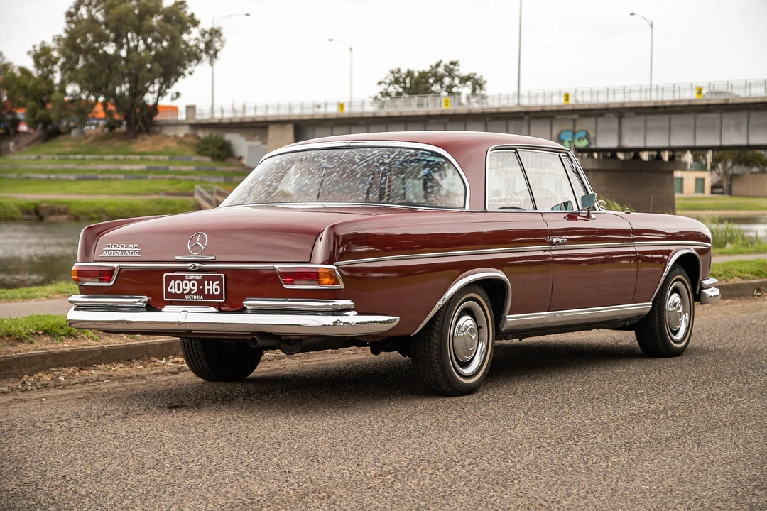 1965 Mercedes-Benz W112 - Image 8 of 31